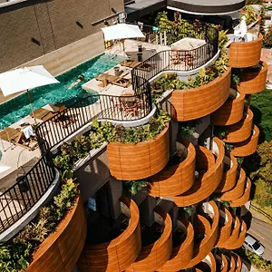 4* فندق Heiss By Jalo