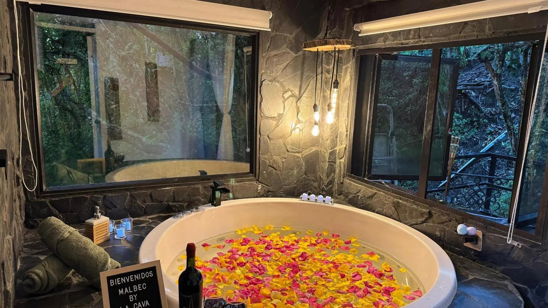 Cabana Malbec - La Cava Lodge Medellin 0*,